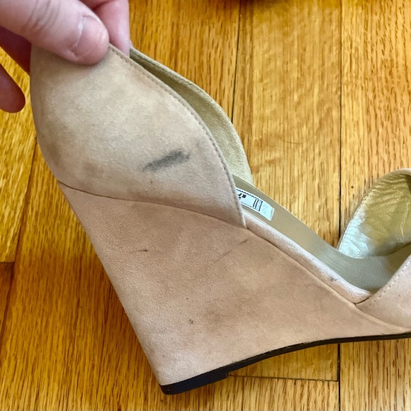 Blush Vintage Versace Heels - Picture 4 of 6